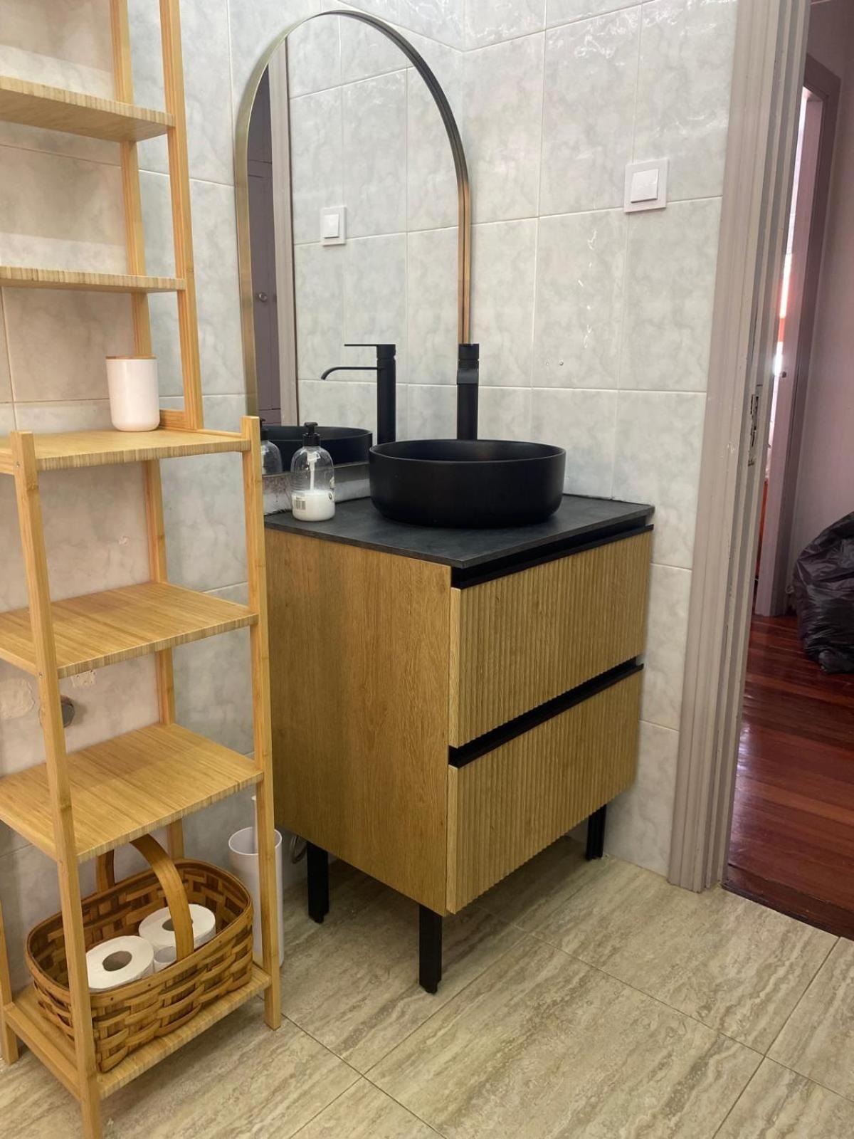 Appartement Avec Terrasse Santoña Eksteriør bilde