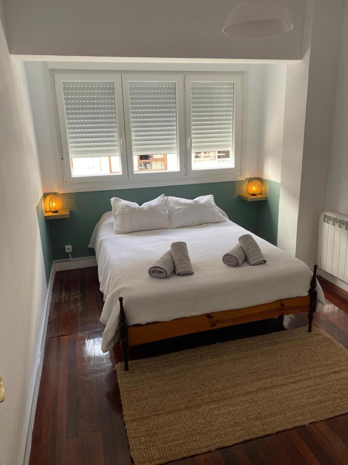Appartement Avec Terrasse Santoña Eksteriør bilde
